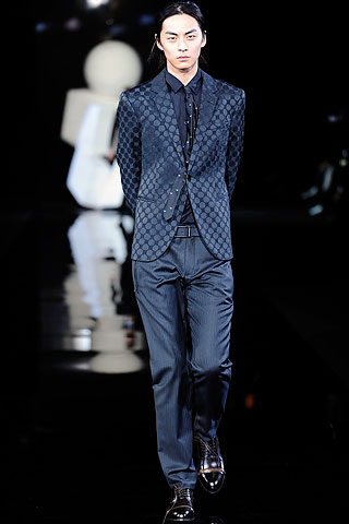 Emporio Armani / - 2010-2011